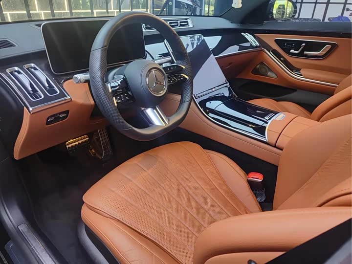 Фото 5 - Mercedes-Benz S-Class