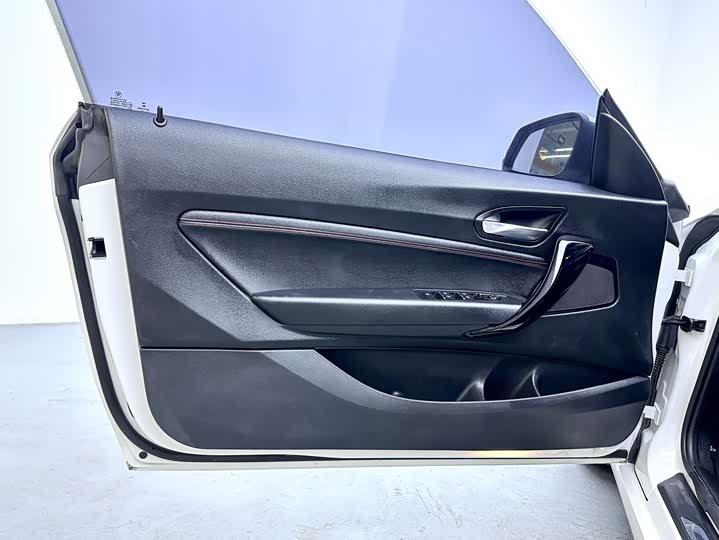 Фото 6 - BMW 2 Series