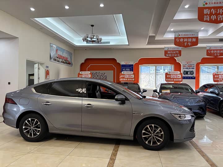 Фото 4 - BYD Qin Plus