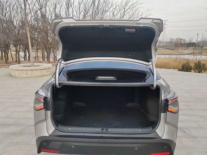 Фото 9 - Toyota bZ3