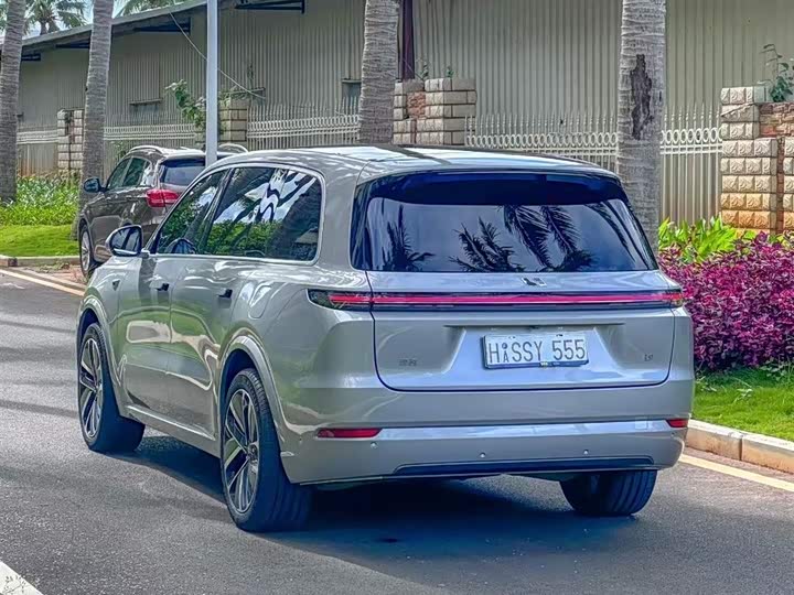 Фото 8 - LiXiang L9