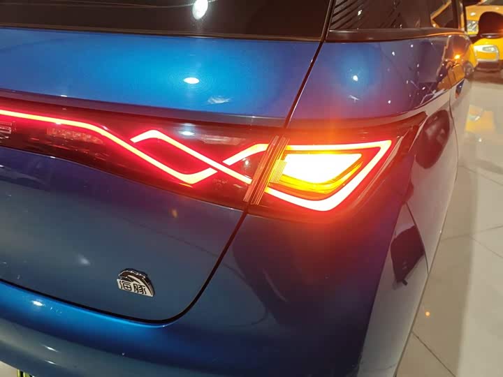 Фото 8 - BYD Dolphin