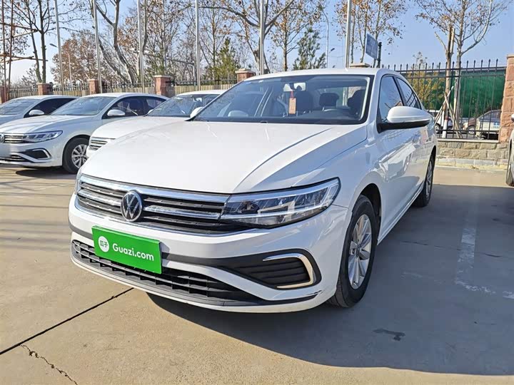 Фото 2 - Volkswagen Bora