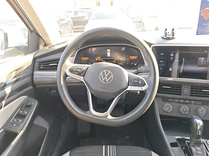 Фото 3 - Volkswagen Bora