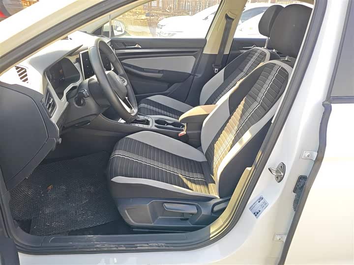 Фото 7 - Volkswagen Bora