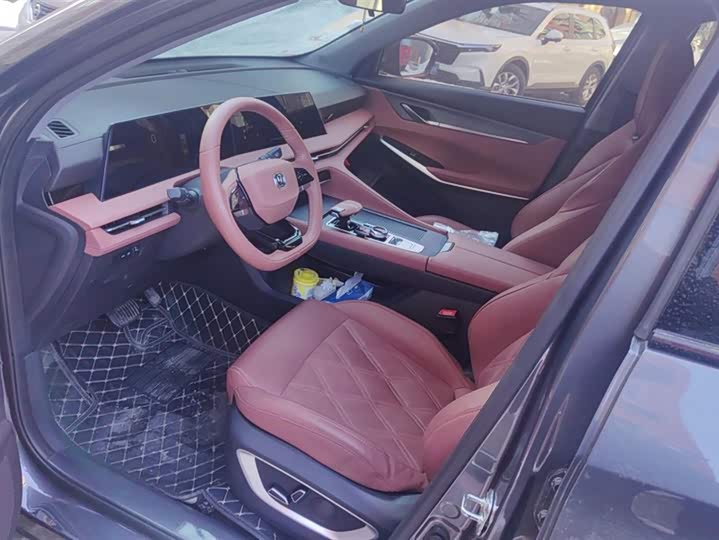 Фото 9 - Changan CS75 Plus