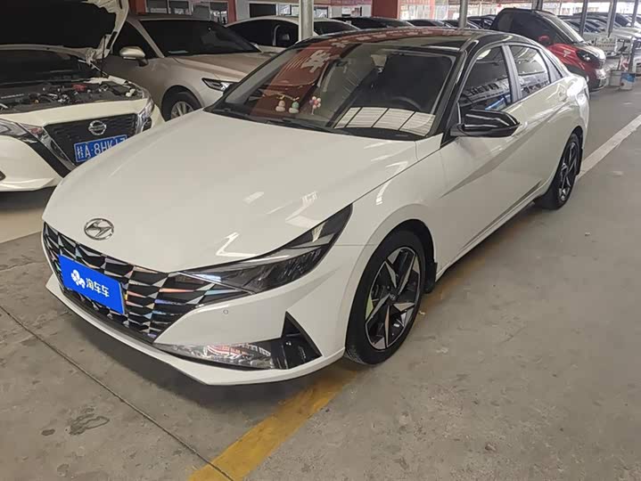 Фото 1 - Hyundai Elantra N line