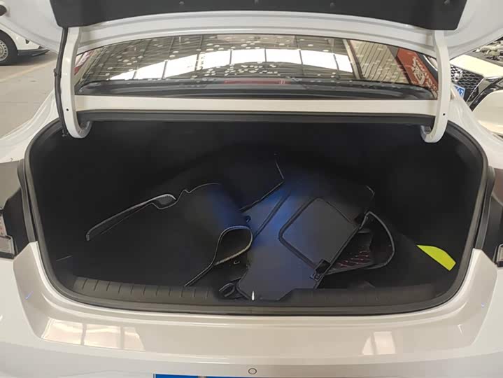 Фото 4 - Hyundai Elantra N line