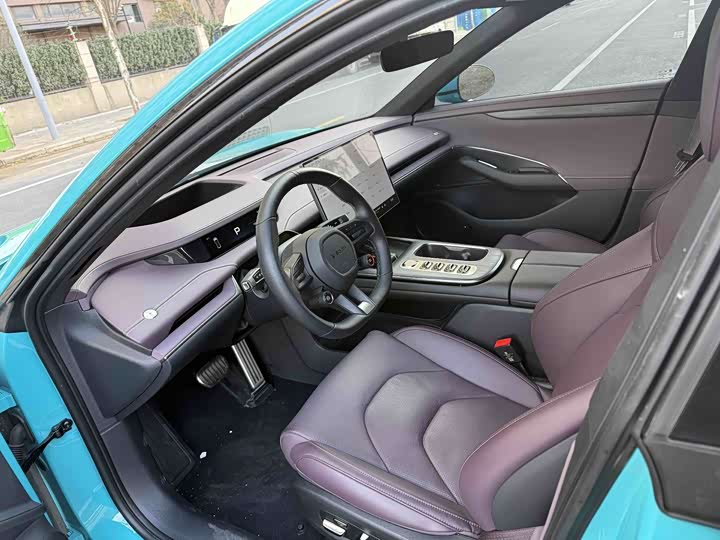 Фото 9 - Xiaomi SU7