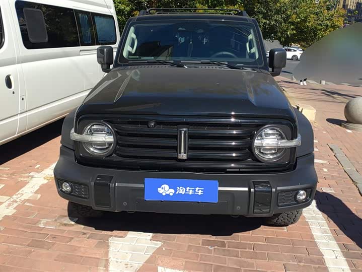 Фото 2 - Tank 300