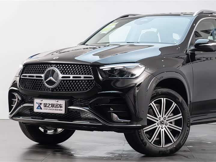 Фото 2 - Mercedes-Benz GLE-Class