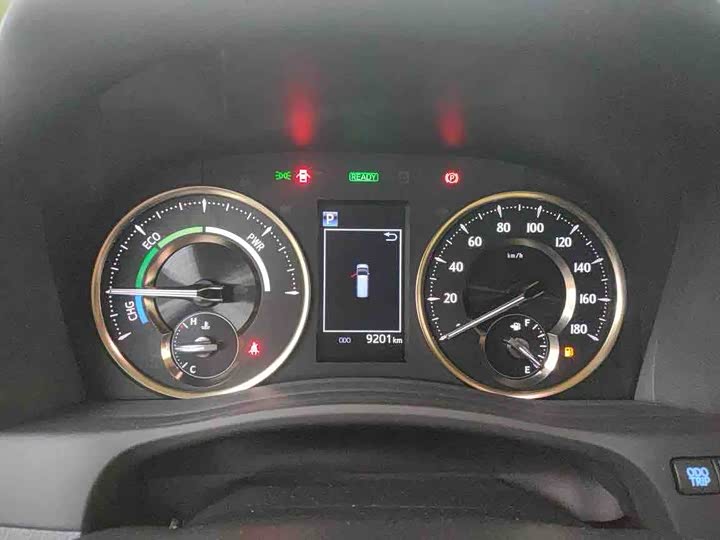 Фото 4 - Toyota Vellfire