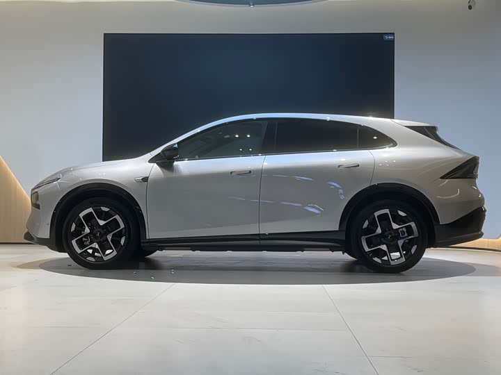 Фото 6 - XPeng G7