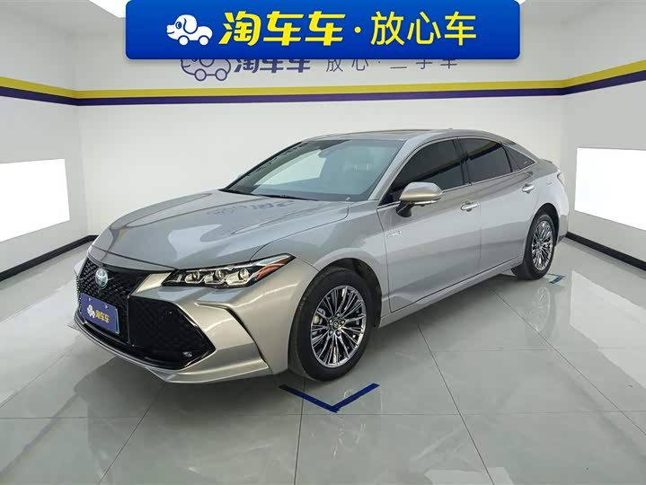 Фото 1 - Toyota Avalon