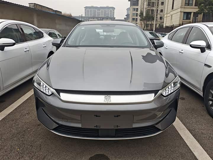 Фото 3 - BYD Qin Plus