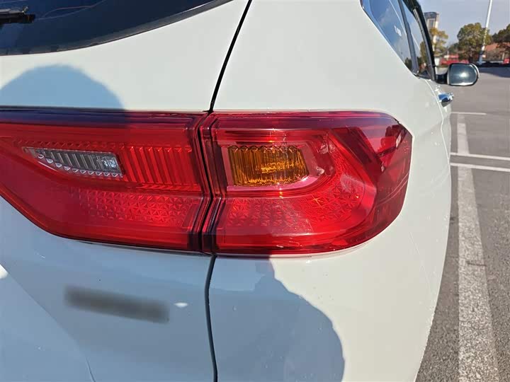 Фото 8 - Haval M6