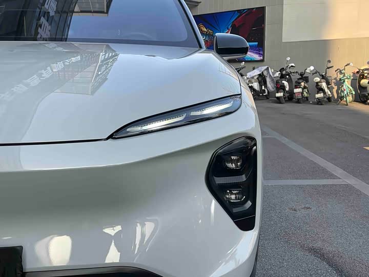 Фото 6 - Nio ES7