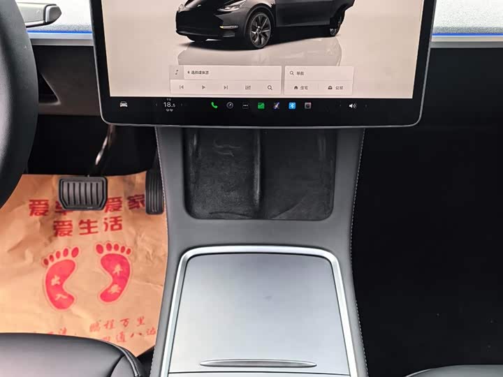 Фото 9 - Tesla Model Y