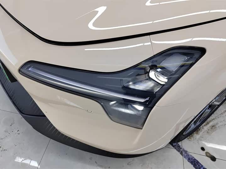 Фото 5 - XPeng Mona M03