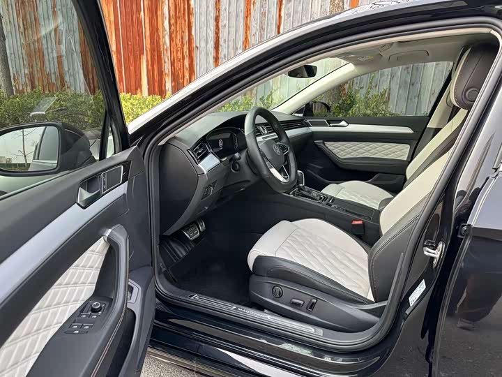 Фото 6 - Volkswagen Magotan