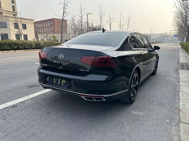 Фото 9 - Volkswagen Magotan