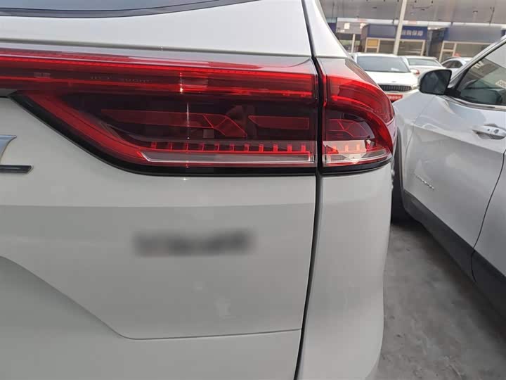 Фото 8 - Haval H6