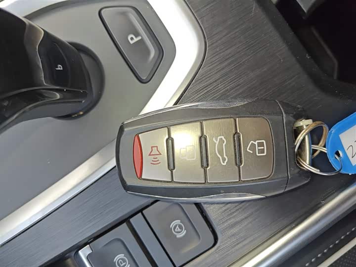 Фото 9 - Haval H6