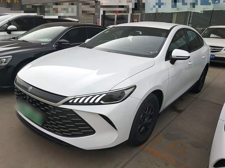 Фото 1 - BYD Qin Plus