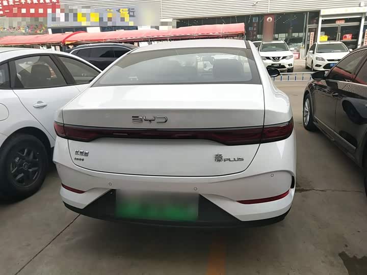 Фото 6 - BYD Qin Plus
