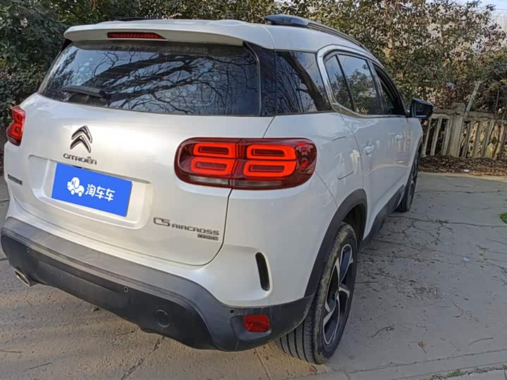 Фото 3 - Citroen C5 Aircross 2023