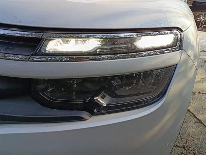 Фото 5 - Citroen C5 Aircross 2023