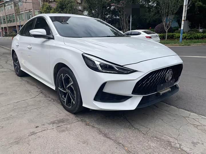 Фото 2 - MG Motor 5