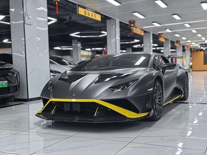 Фото 1 - Lamborghini Huracán