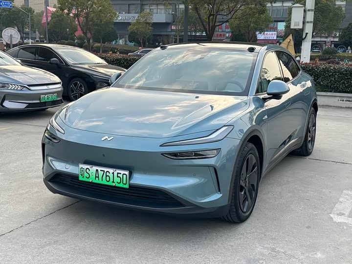 Фото 2 - Nio Onvo L60