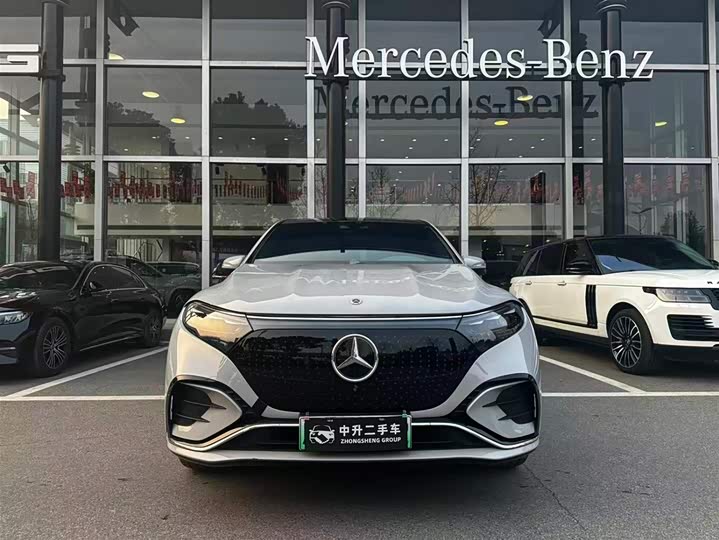 Фото 2 - Mercedes-Benz EQS SUV