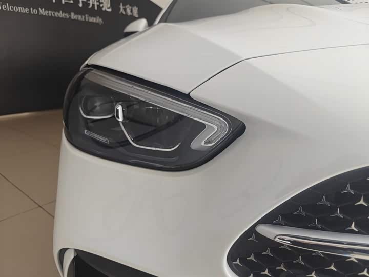 Фото 3 - Mercedes-Benz C-Class