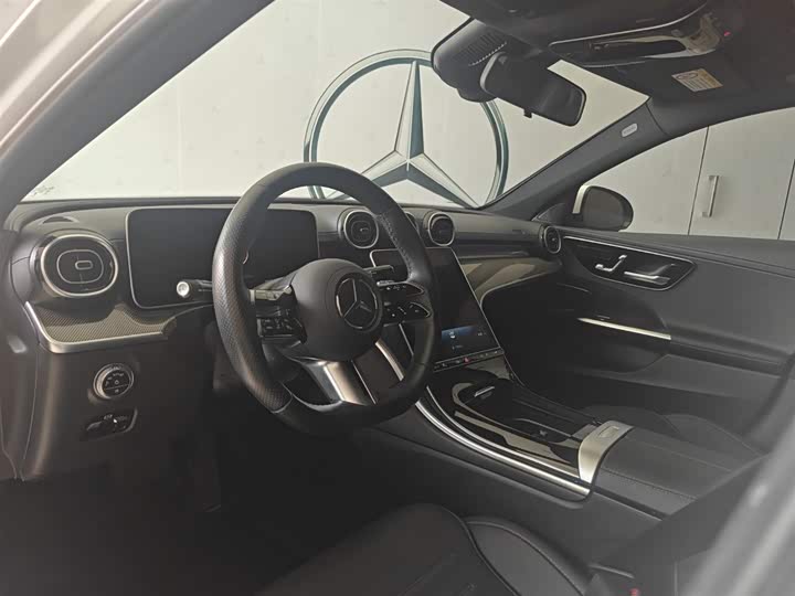 Фото 8 - Mercedes-Benz C-Class