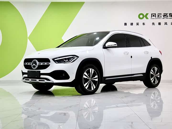Фото 1 - Mercedes-Benz GLA-Class