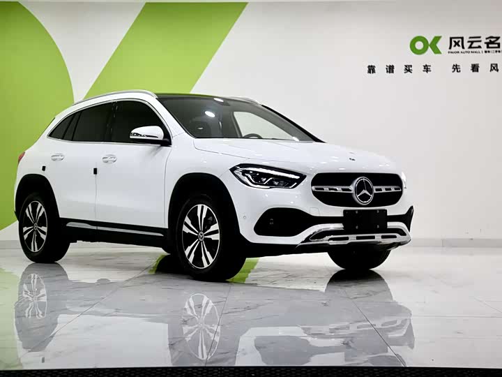 Фото 3 - Mercedes-Benz GLA-Class