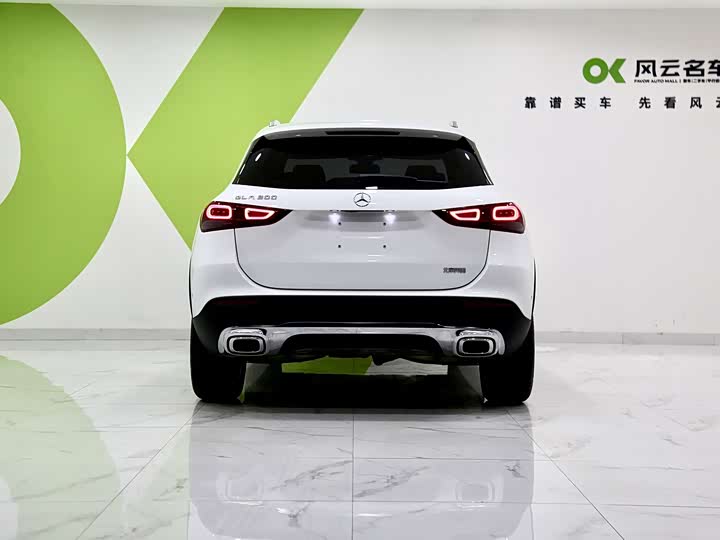 Фото 5 - Mercedes-Benz GLA-Class