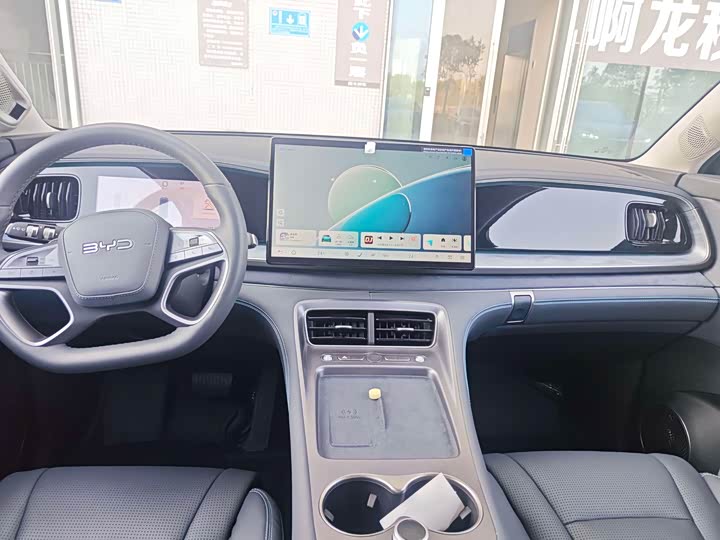 Фото 8 - BYD Sea Lion 07 DM-i Hybrid