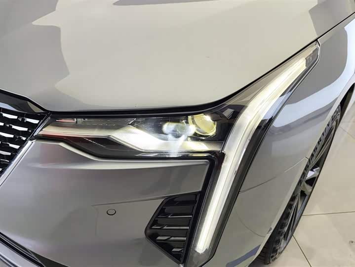 Фото 5 - Cadillac CT4