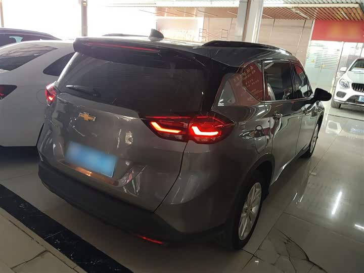 Фото 7 - Chevrolet Orlando