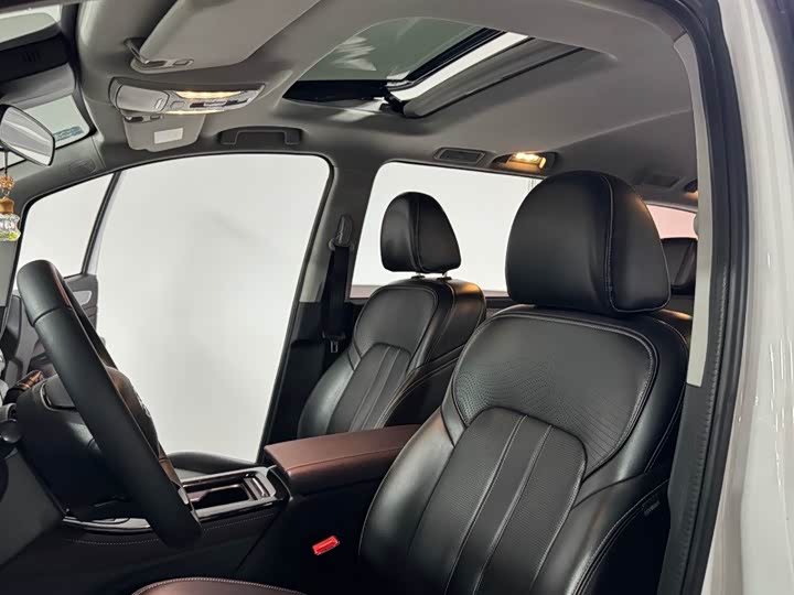 Фото 3 - GAC Trumpchi M6