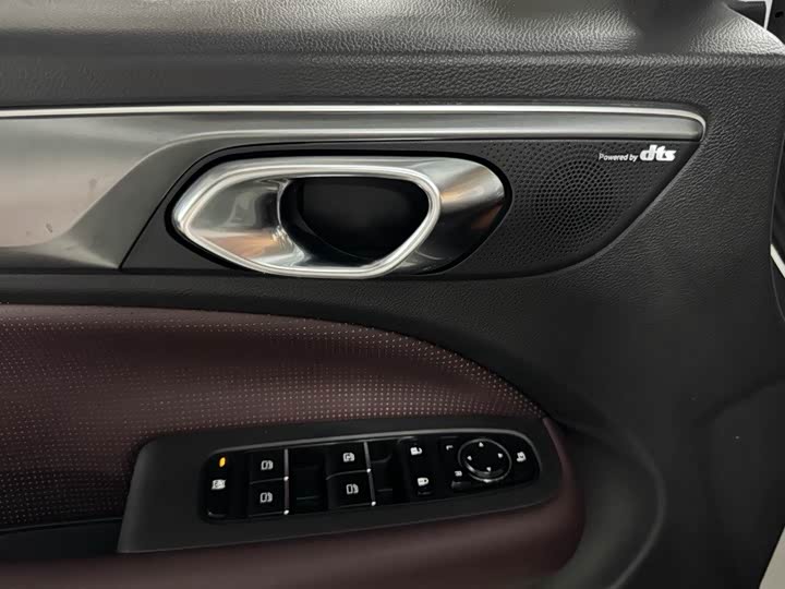 Фото 8 - GAC Trumpchi M6