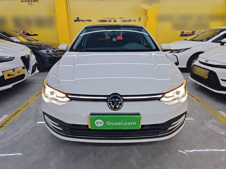 Фото 3 - Volkswagen Golf