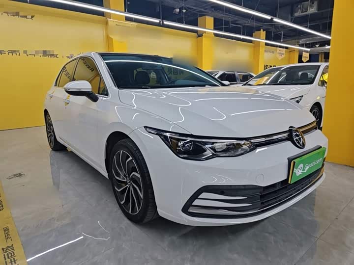 Фото 4 - Volkswagen Golf