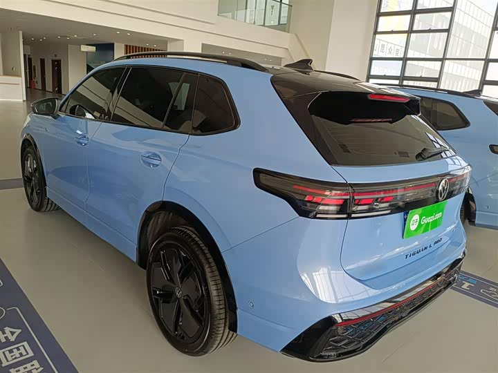 Фото 5 - Volkswagen Tiguan L Pro