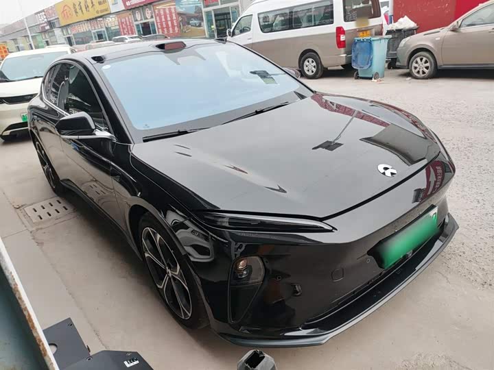 Фото 9 - Nio ET5