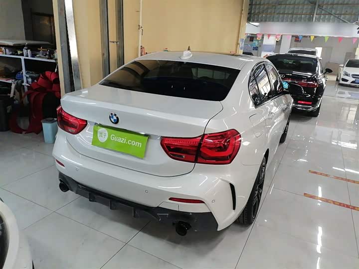 Фото 7 - BMW 1 Series